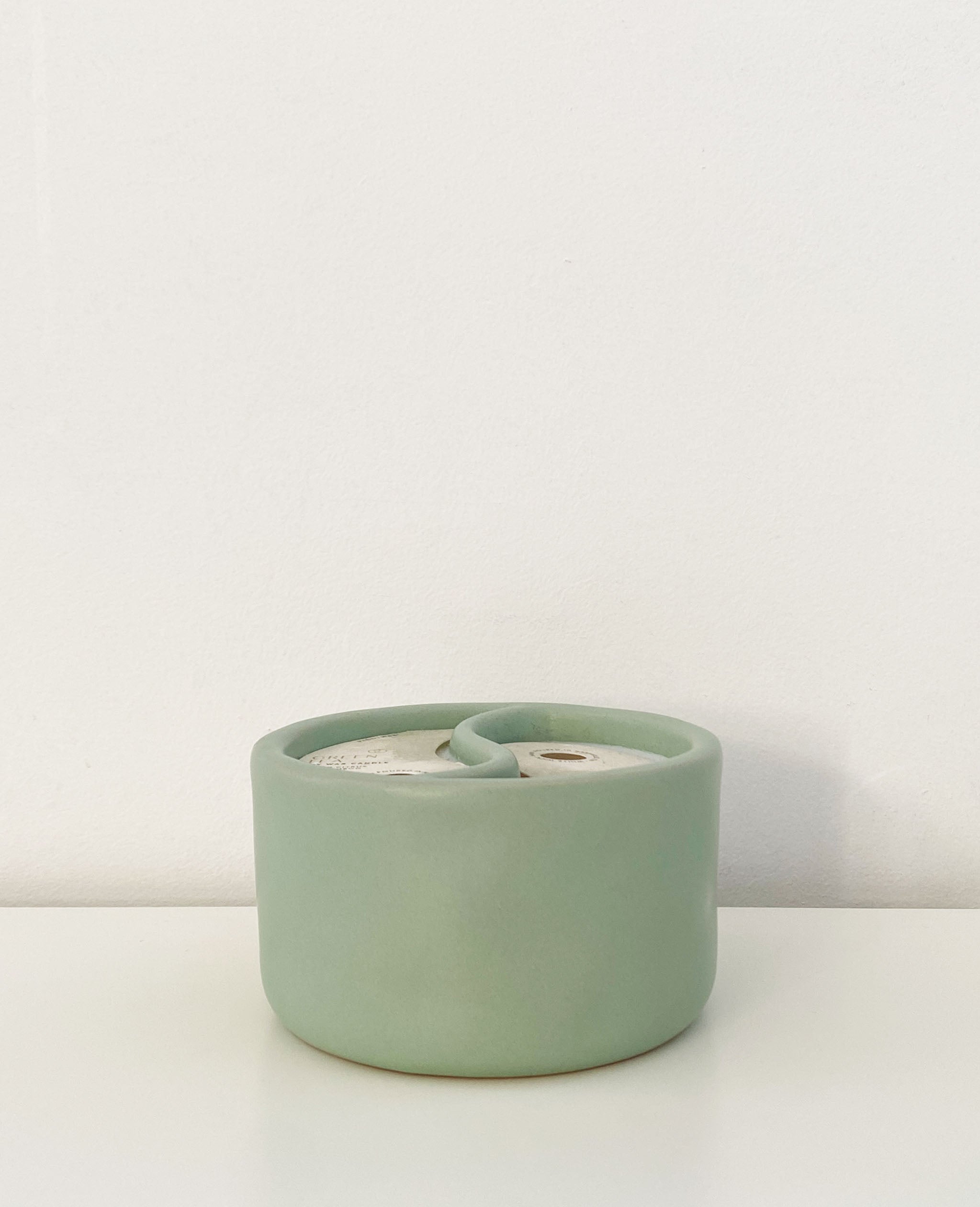 Yin Yang Candle - Green Tea/Aloe