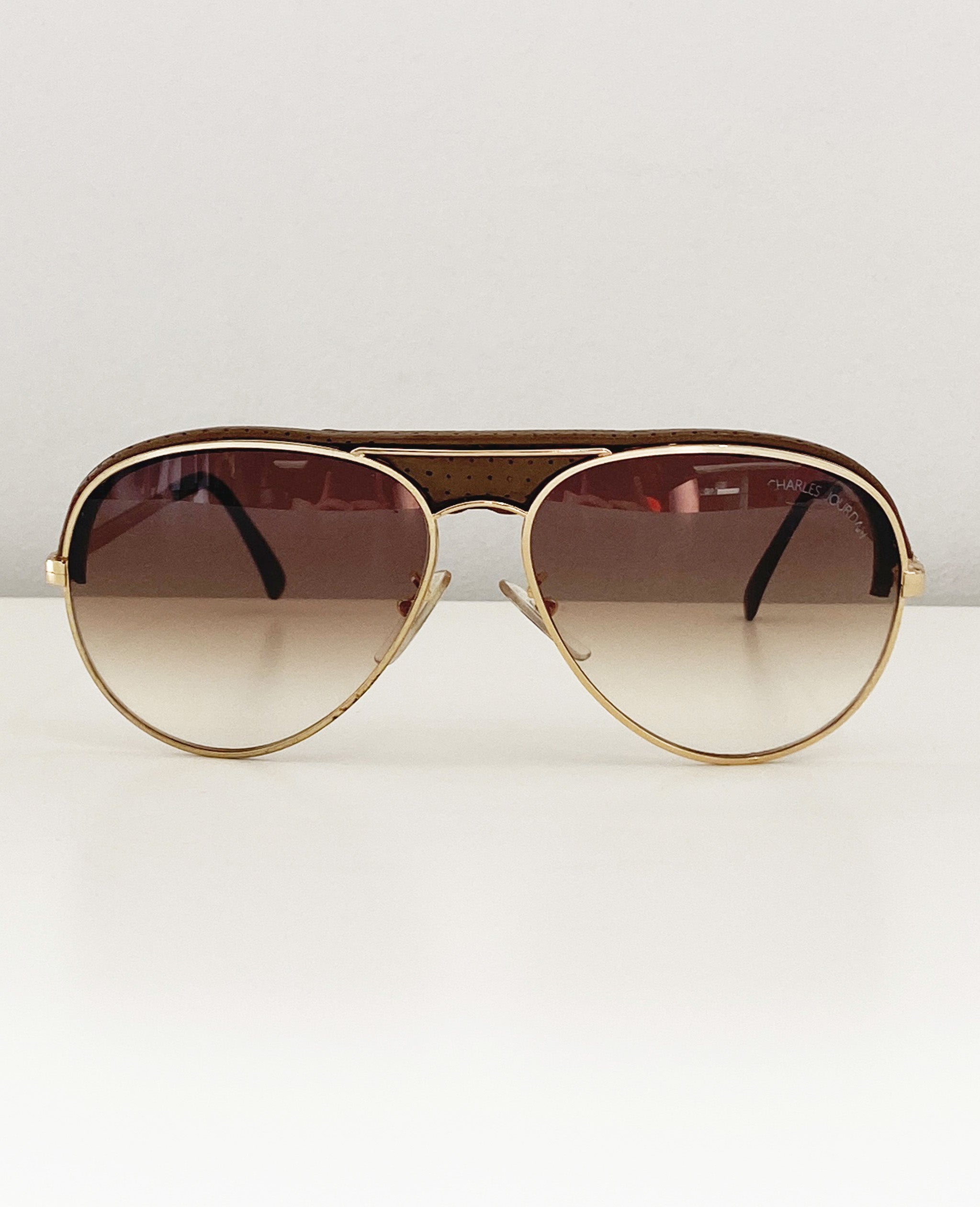 Aviator Sunglasses with Stippled Textured Accent