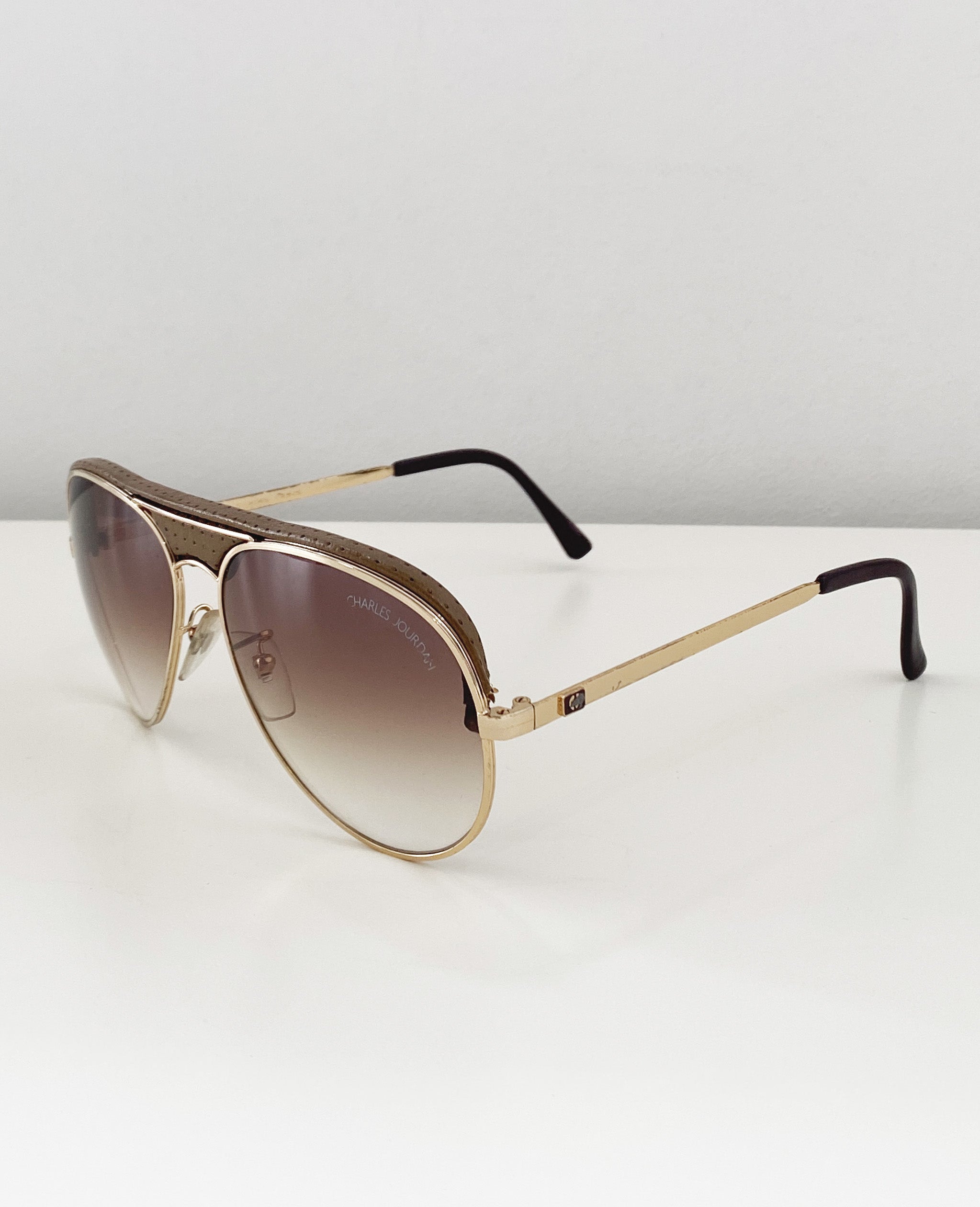 Aviator Sunglasses with Stippled Textured Accent