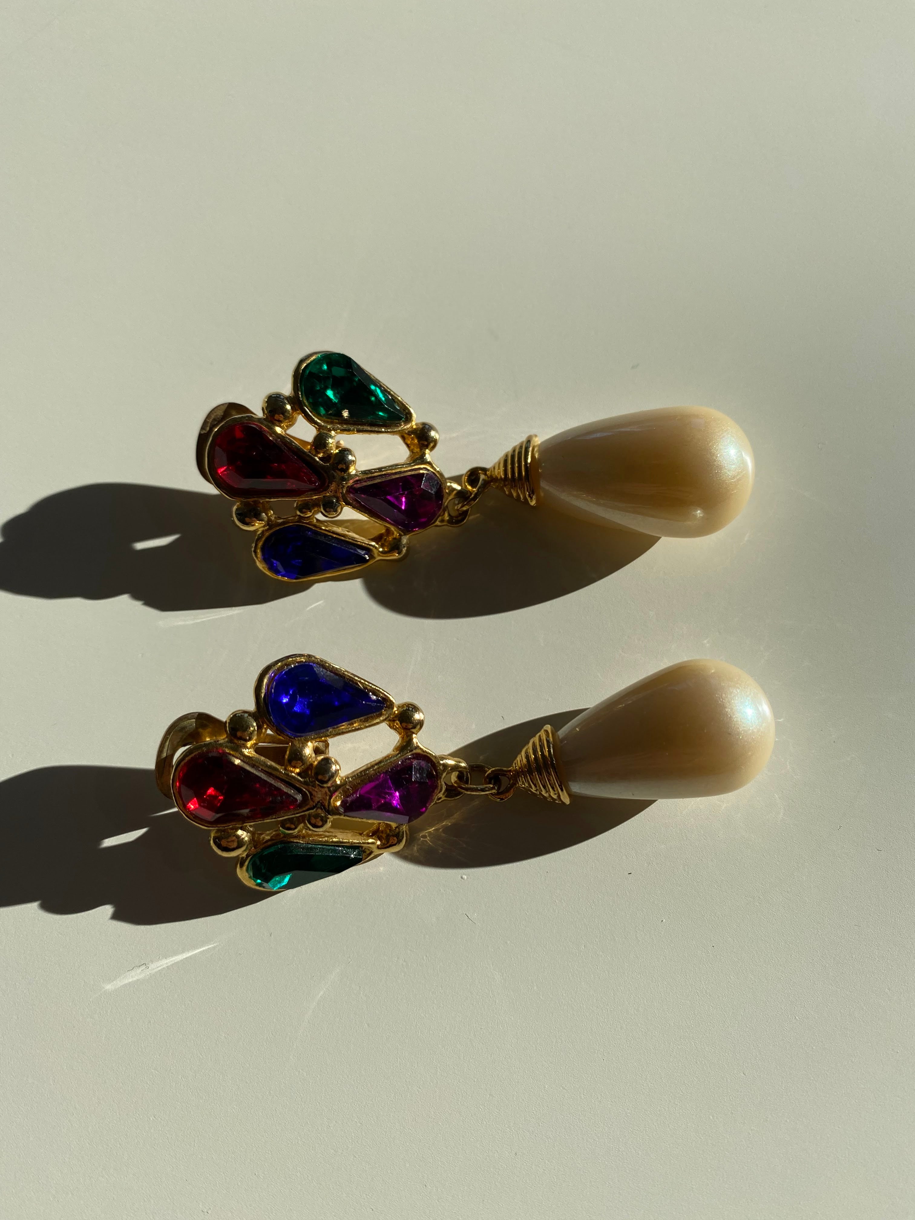 Multicolor Rhinestone Pearl Drop Clip On Earrings